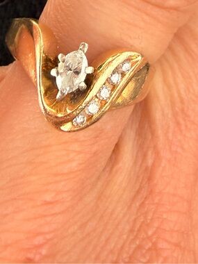 Vintage Zales 14k Gold .50 ctw Marquis and round Diamond Ring Sz 7
